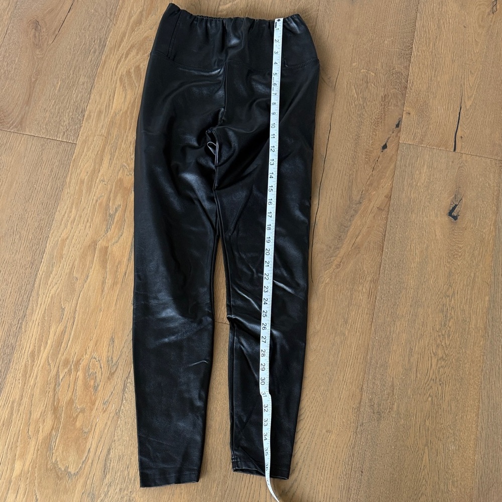 Love, Fire Black Leggings - leather look